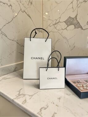 CHANEL White Shopping Bags with Black Rope Handles - Set of 2